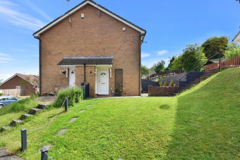 View Full Details for Stonecross Lea, Chatham, Kent ME5 0BL