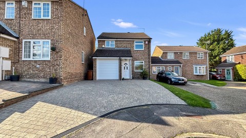 View Full Details for Gatcombe Close, Chatham, Kent ME5 7RD