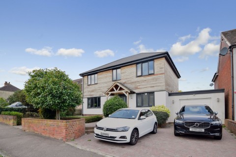 View Full Details for Wilson Avenue, Rochester, Kent ME1 2RL