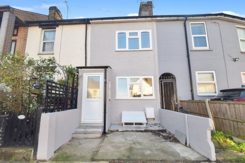 View Full Details for Trafalgar Street, Gillingham, Kent ME7 4RW