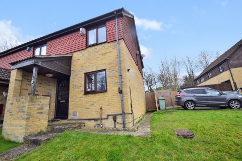 View Full Details for Alexandra Glen, Walderslade, Chatham, Kent ME5 9EB