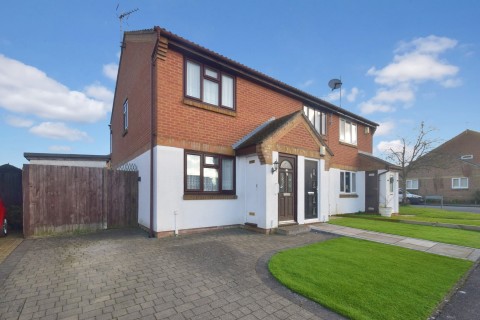 View Full Details for Chaffes Lane, Upchurch, Sittingbourne, Kent ME9 7BQ